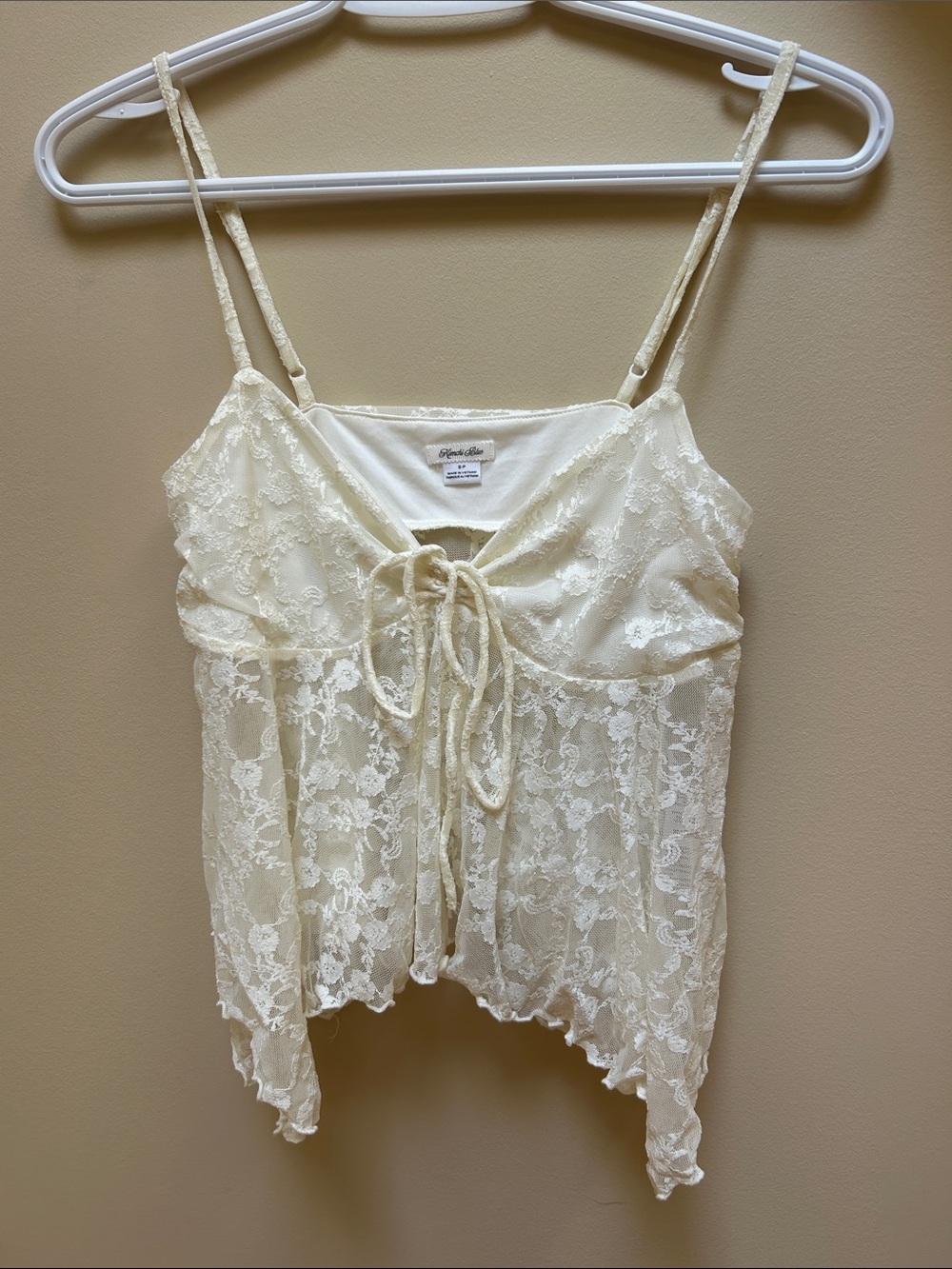 Kimchi Blue Lace Camisole in Cream